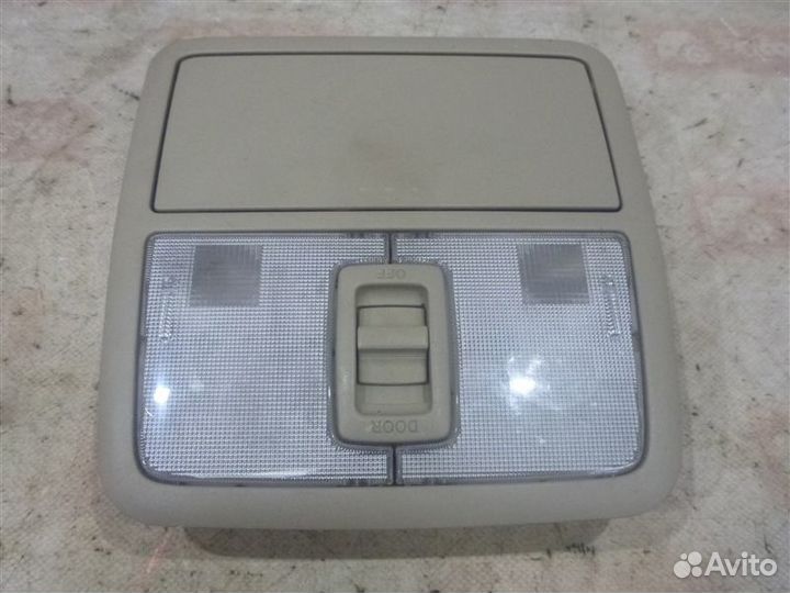 Плафон салонный передний Toyota Rav4 ACA30 1azfe