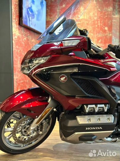 Honda GL 1800, 2018 DCT red