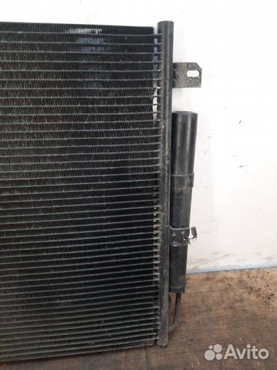 Радиатор кондиционера Land Rover Discovery