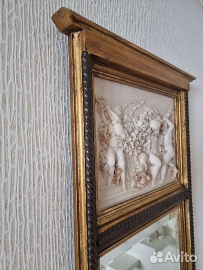 Антикварное зеркало