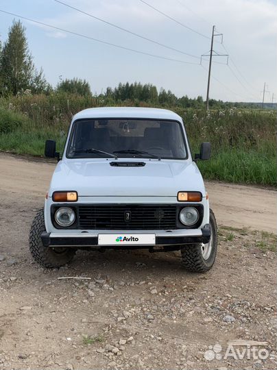 LADA 4x4 (Нива) 1.7 МТ, 1997, 249 000 км