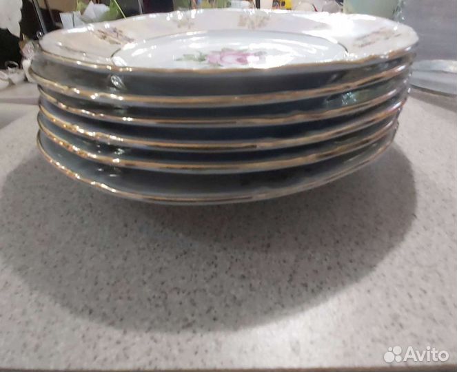 Набор столовой посуды новый