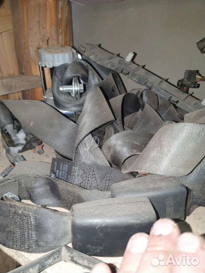 Ремень безопасности задние на хундай Солярис 2012г