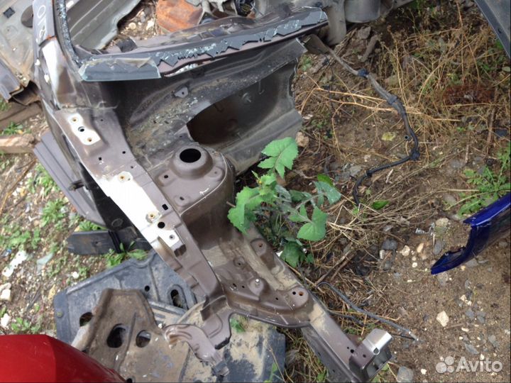 Четверть передняя правая Киа Рио 3