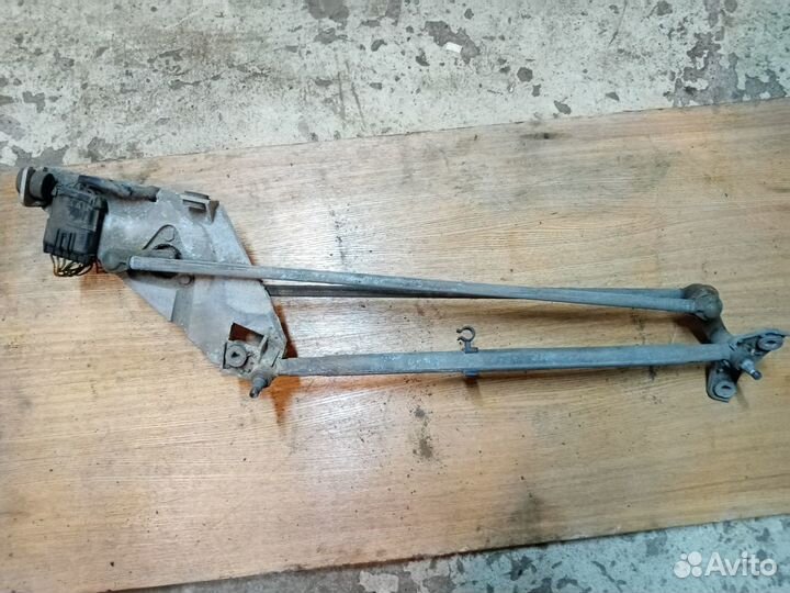 Трапеция дворников на Опель Омега В 97г