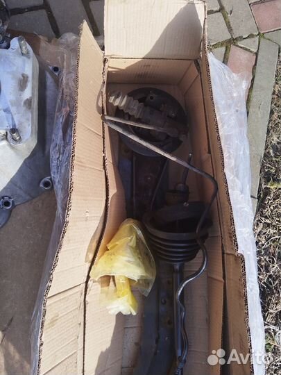 Коробка переключения передач Каменс. 2.8