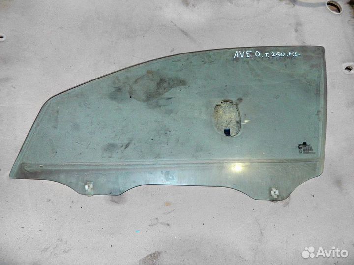 Стекло двери передней левой Chevrolet Aveo T250/T2