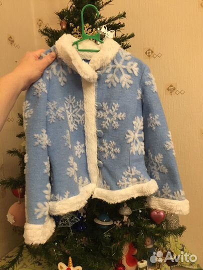 Пиджачок снегурочки, на утренник самое то