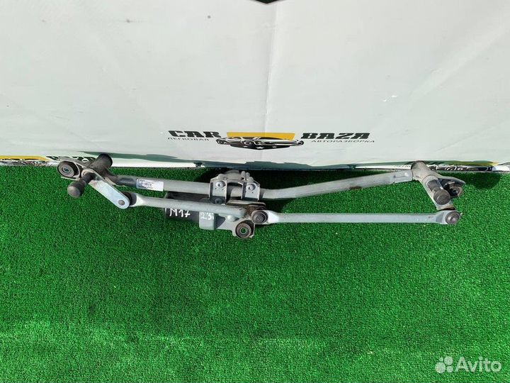 Трапеция стеклоочистителей Ford Mustang