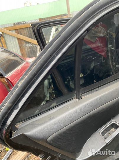 Форточка двери задняя левая Geely Mk MR479QA 2012