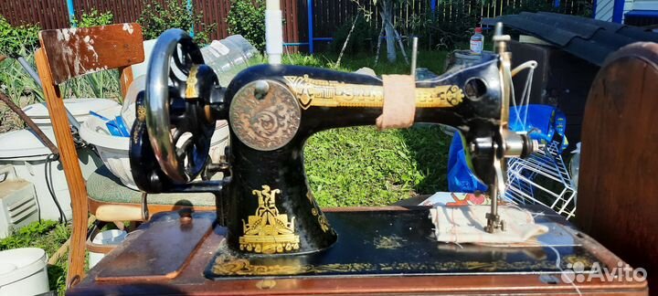 Машинка зингер