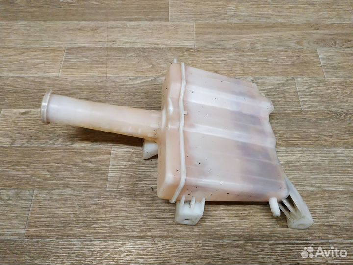 Бачок расширительный Mazda Capella 626 GF