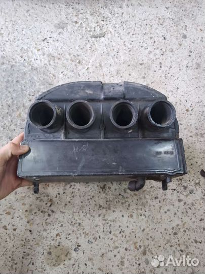 Корпус воздушного фильтра Кавасаки GPX750