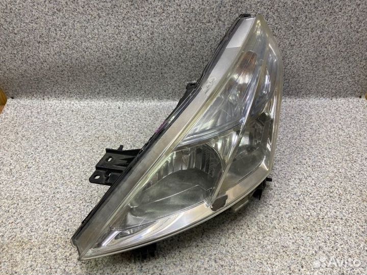 Фара левая Nissan Teana J32 2008