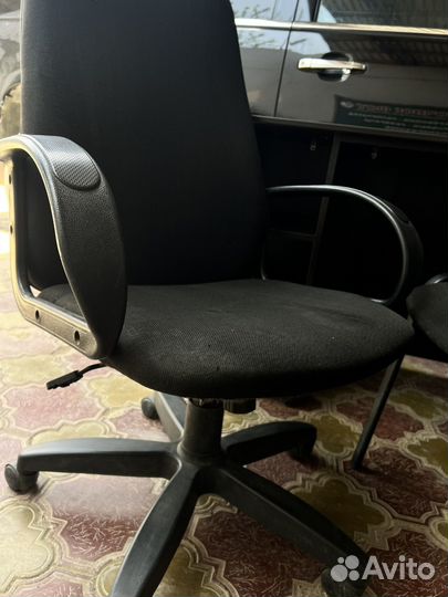 Письменный стол, компьютерный стул