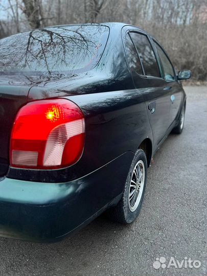 Toyota Echo 1.5 МТ, 1999, 259 000 км