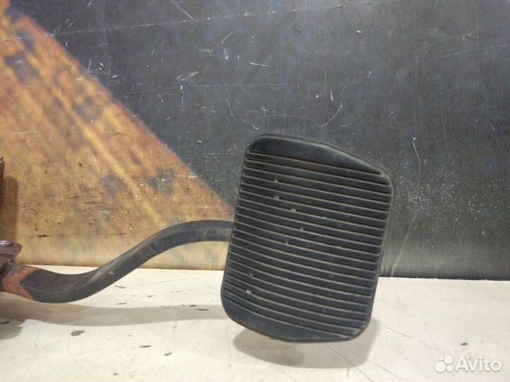 Педаль тормоза Lincoln Navigator 5.4L dohc 2002