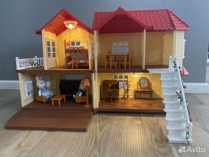Домик кукольный новый Sylvanian Families аналог