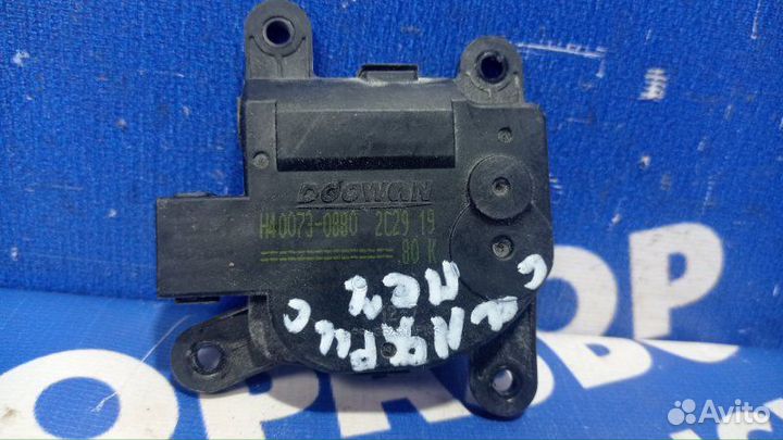 Моторчик заслонок отопителя Hyundai Solaris 1