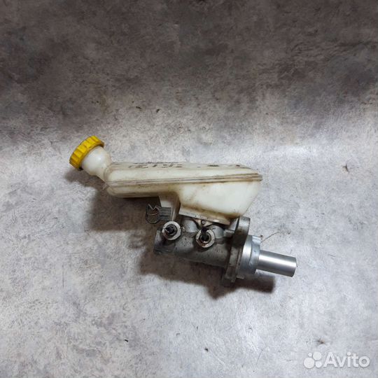 Цилиндр тормозной главный Ситроен С3 Citroen c3