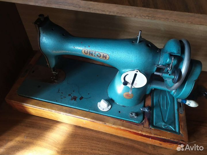 Швейная машинка Union