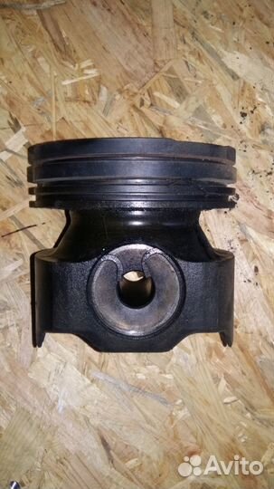 Поршень detroit diesel 14