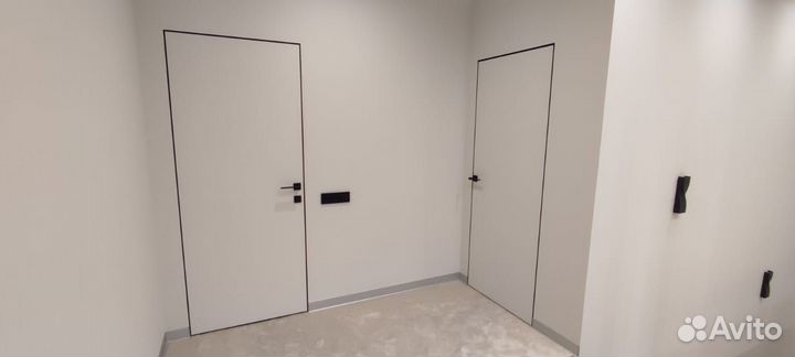 Скрытые двери invisible с черной кромкой