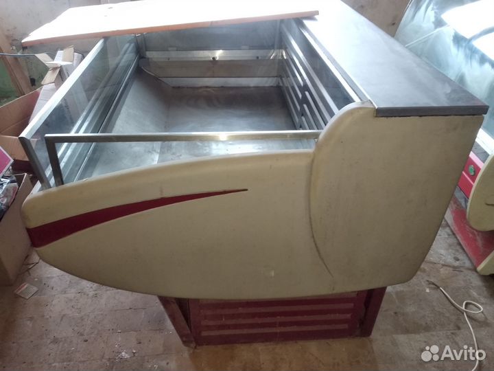 Холодильник витрина бу