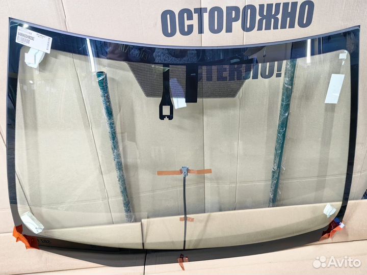 Лобовое стекло Toyota Corolla