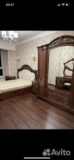 Спальный гарнитур