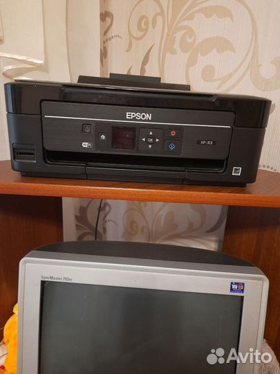 Цветной лазерный принтер epson