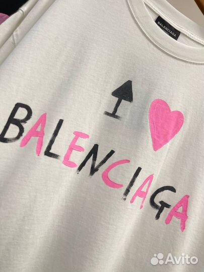 Футболка Balenciaga