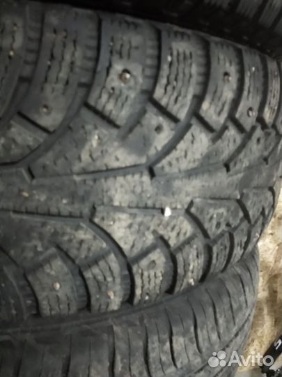 Nokian Tyres Hakkapeliitta 5 SUV 235/65 R17