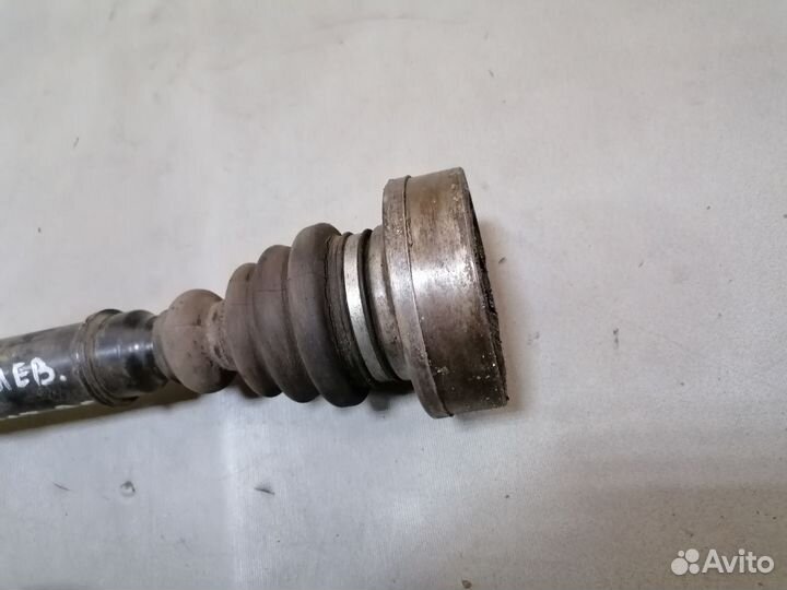 Привод передний левый Volkswagen Passat B5 1996-00