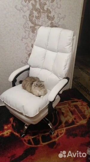 Компьютерное игровое кресло геймерское с массажем