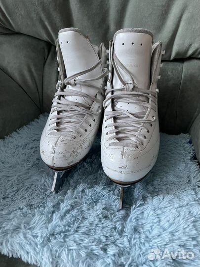 Фигурные коньки risport excellence 245