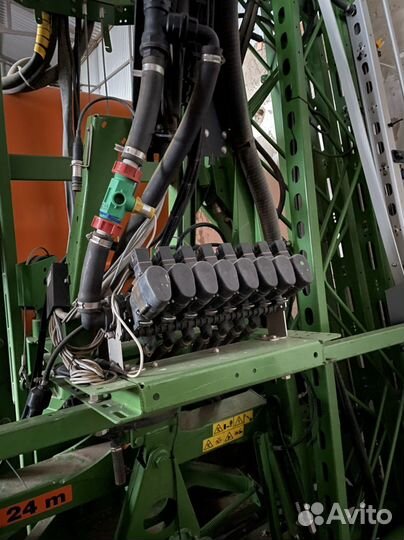 Опрыскиватель Amazone UG-3000 Special, 2014