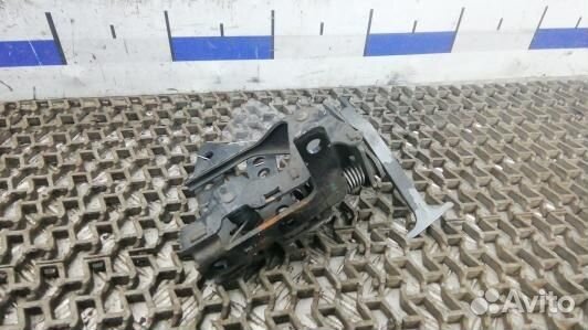 Замок капота mercedes benz S-class W221 (UML08VR01