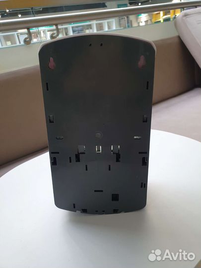 Сенсорный диспенсер для дезинф.рук Binele