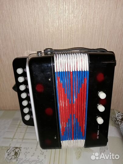 Гармонь игрушка