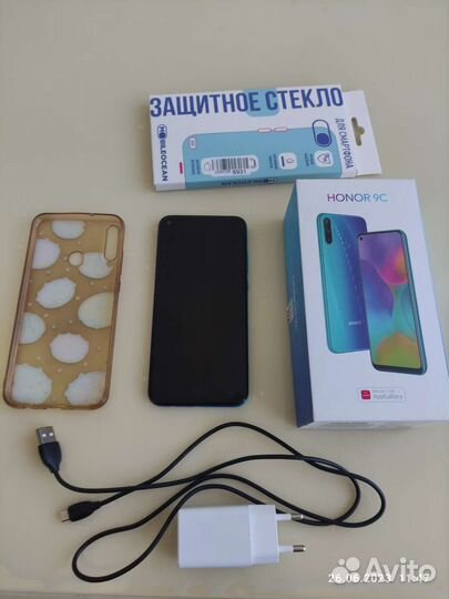 Телефон honor 9c