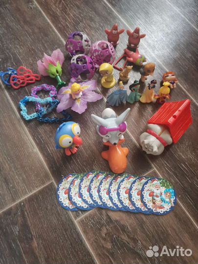Киндер игрушки, браслеты, магниты, кукла лол