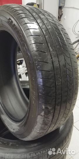 Bridgestone Dueler H/L 33A 235/55 R20