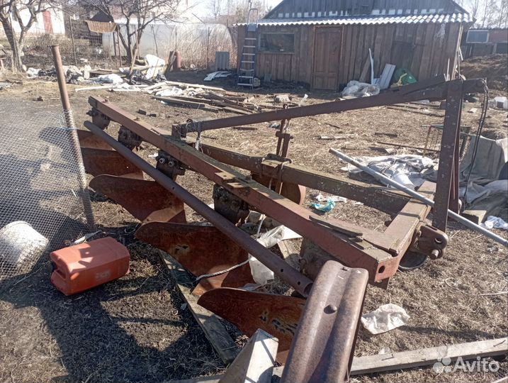 Плуг 5 корпусной
