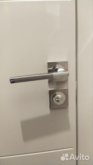 Двери межкомнатные + коробка +наличники +фурнитура