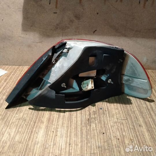 Фонарь задний правый левый Bmw E65 2002