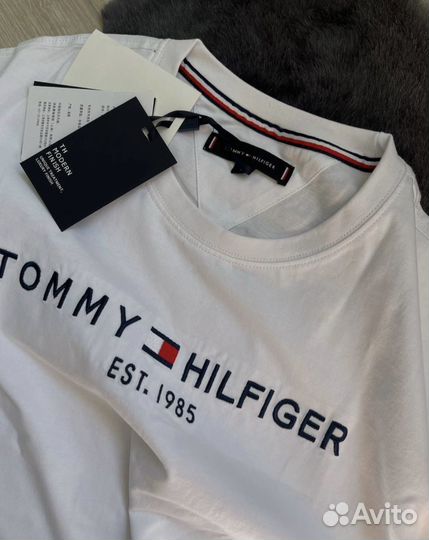 Tommy Hilfiger футболка