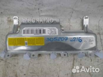 Подушка безопасности колен водителя Mercedes C216 CL