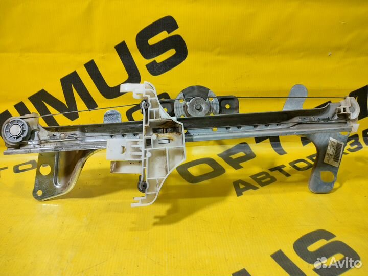 Стеклоподъемник задний правый Ford Fusion