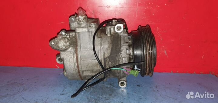 Компрессор кондиционера Volkswagen Passat B5 AWT